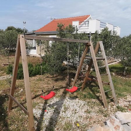Vila Lila مالي درفينيك المظهر الخارجي الصورة